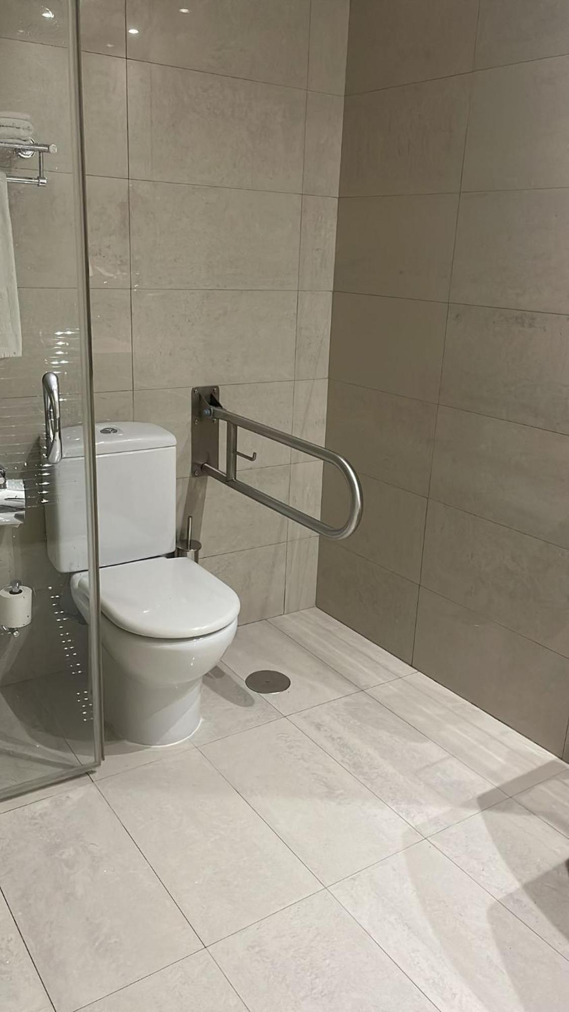 Hotel 4C Puerta Europa Madrid Dış mekan fotoğraf